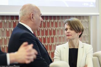 Koronawirus. Galerie handlowe do zamknięcia? Minister zabrała głos