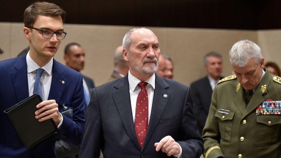 Antoni Macierewicz podkomisję smoleńską powołał w lutym 2016 roku