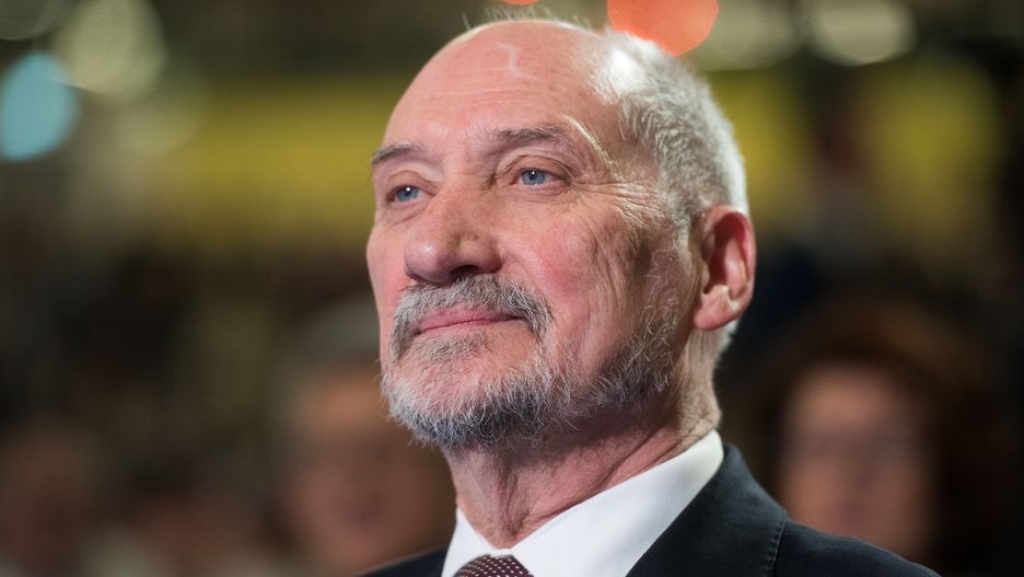 Media donoszą o konflikcie między Antonim Macierewiczem a Andrzejem Dudą