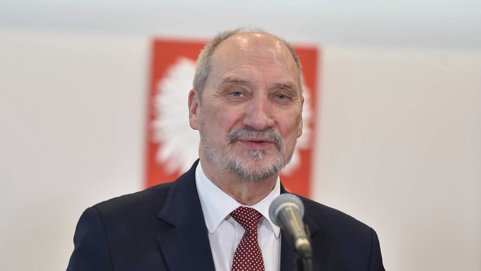 Antoni Macierewicz obwinia Rosjan za katastrofę w Smoleńsku