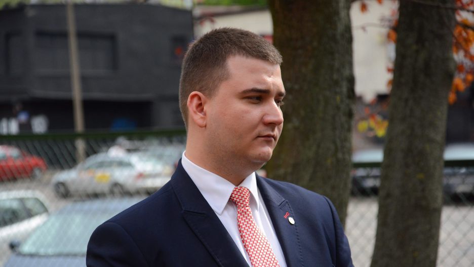 Bartłomiej Misiewicz na razie nie wsiądzie za kierownicę