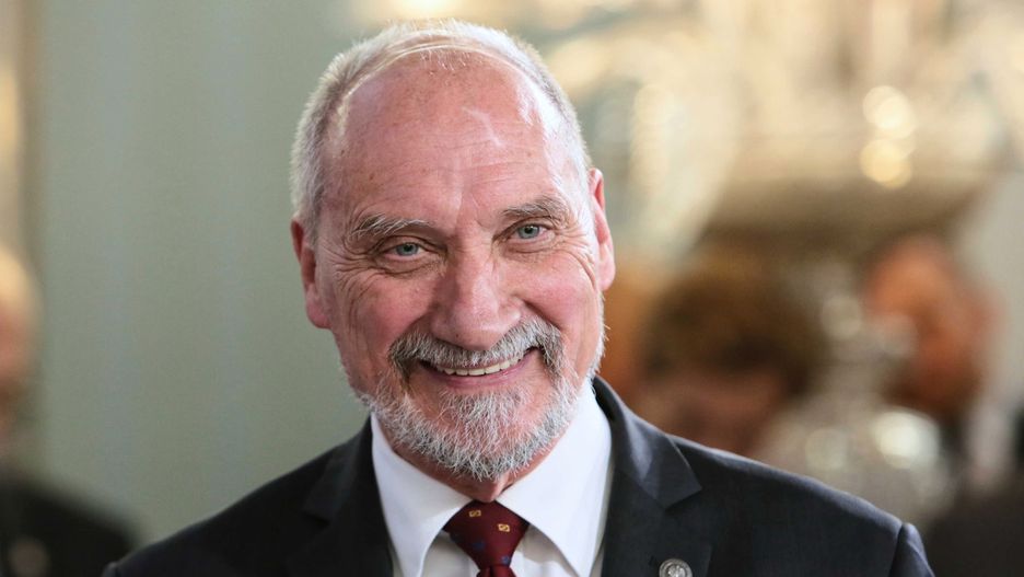 Katastrofa smoleńska. Antoni Macierewicz zapowiada szczegółowy raport.