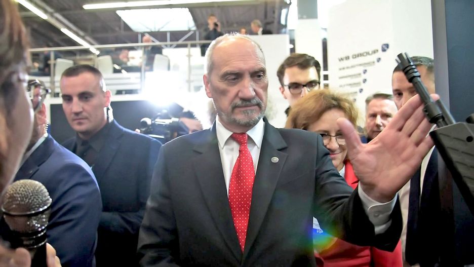 Szef MON Antoni Macierewicz