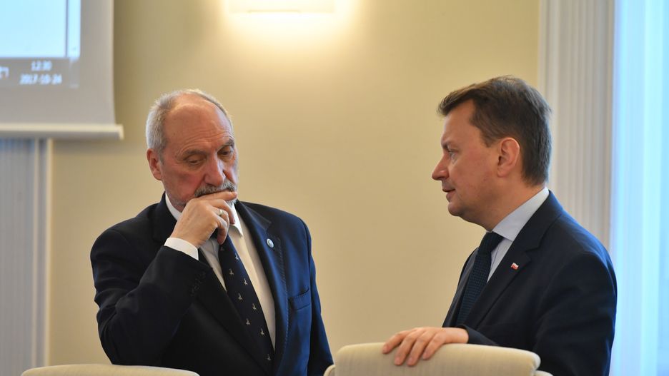 W poniedziałek Mariusz Błaszczak na Twitterze poinformował o zmienia adresu swojego biura