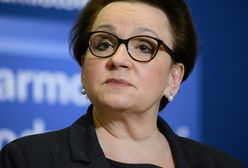 Minister Anna Zalewska zbanowała na Facebooku zasłużonych nauczycieli