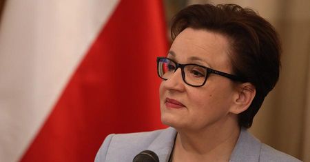 Strajk nauczycieli. Anna Zalewska: jeden egzamin to koszt 3-4 mln zł