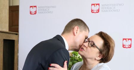 Dariusz Piontkowski zastąpił Annę Zalewską. Sławomir Broniarz powiedział, co tym myśli