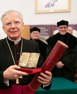 Abp Marek Jędraszewski odebrał nagrodę na KUL. "Konfrontuje się z neomarksistowskimi nurtami"
