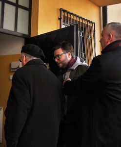 Aktywista zapytał abp Marka Jędraszewskiego o "tęczową zarazę". Usłyszał, że narusza "mir domowy parafii"