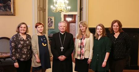 Abp Marek Jędraszewski zwolnił pięć kobiet. Interwencja RPO i odpowiedź Kanclerza Archidiecezji Krakowskiej
