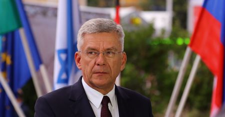 Stanisław Karczewski o przyjęciu ustawy o IPN. "Od dziś zaczniemy działanie"