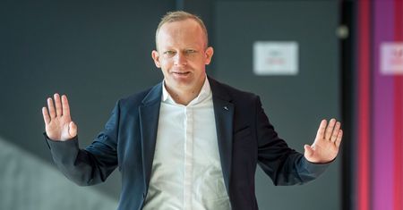 Poseł PO apeluje do premiera ws. wojewody z PiS. Szybka odpowiedź
