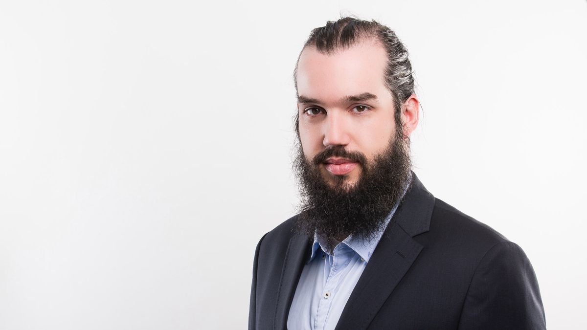 Maciej Przygórzewski - główny analityk w Internetowykantor.pl