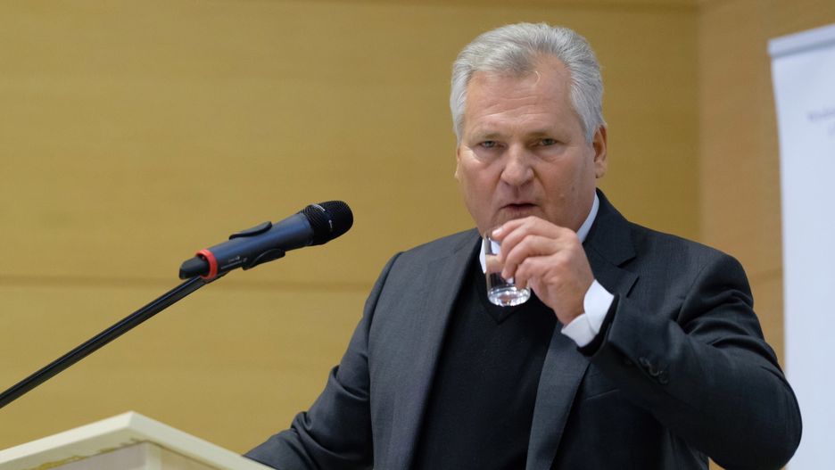 O problemach Aleksandra Kwaśniewskiego z alkoholem mówi się od dawna.