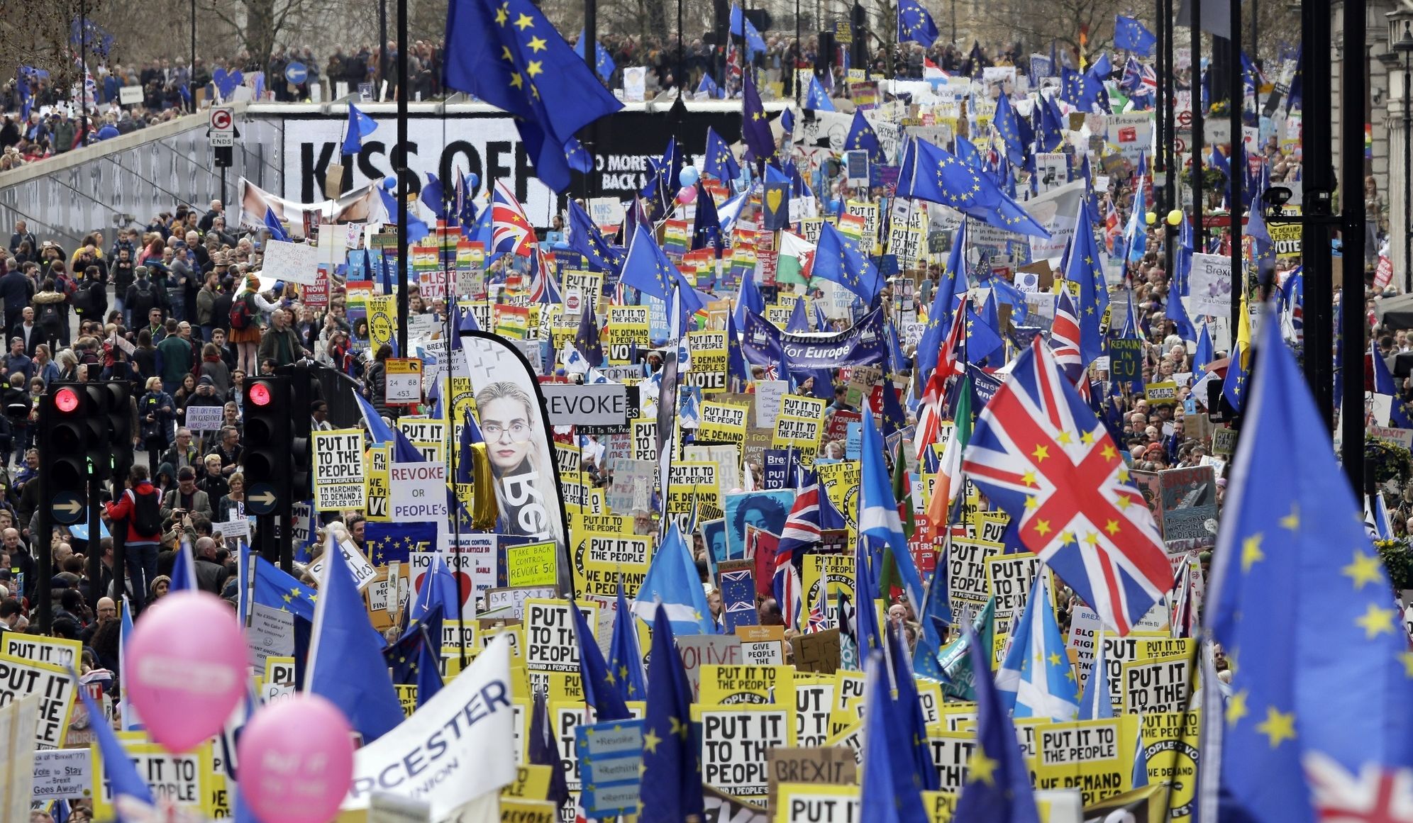 Zwolennicy kolejnego referendum. Na ulice Londynu w sobotę wyszło blisko milion osób