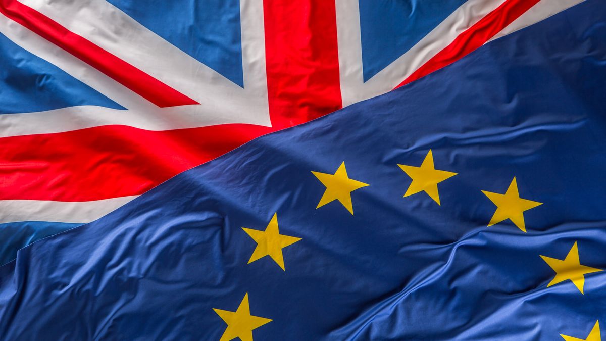 Brexit: Theresa May ostrzega przed spiskiem. Pracuje nad innym planem wyjścia z UE