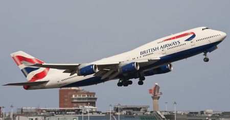 Brexit uderza w linie lotnicze. Brytyjczycy już rezygnują z udogodnienia dla Polaków