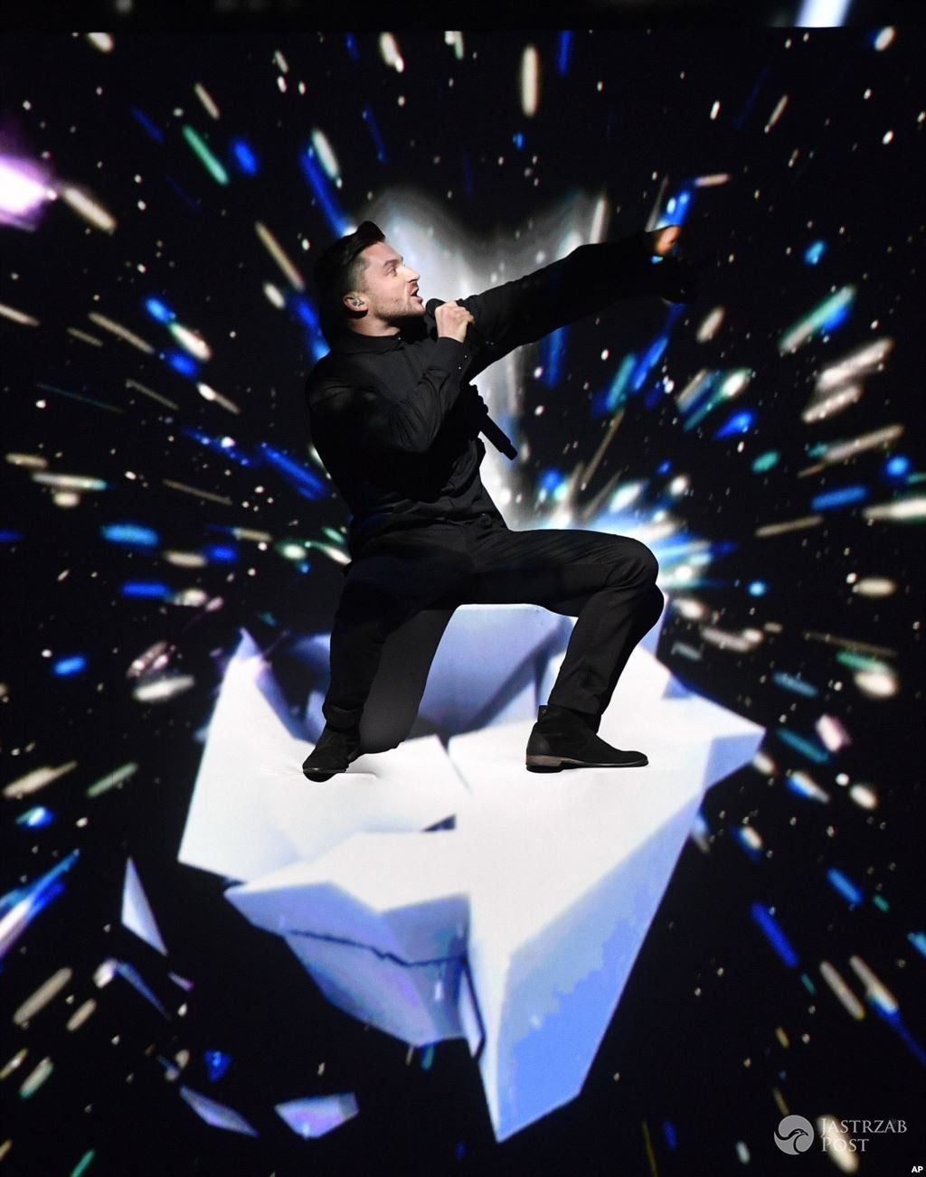 <h2>7. Sergey Lazarev - najczęściej szukane muzyczne gwiazdy 2016</h2>