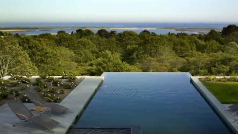 Luksusowa posiadłość położona jest na atlantyckiej wyspie Martha's Vineyard