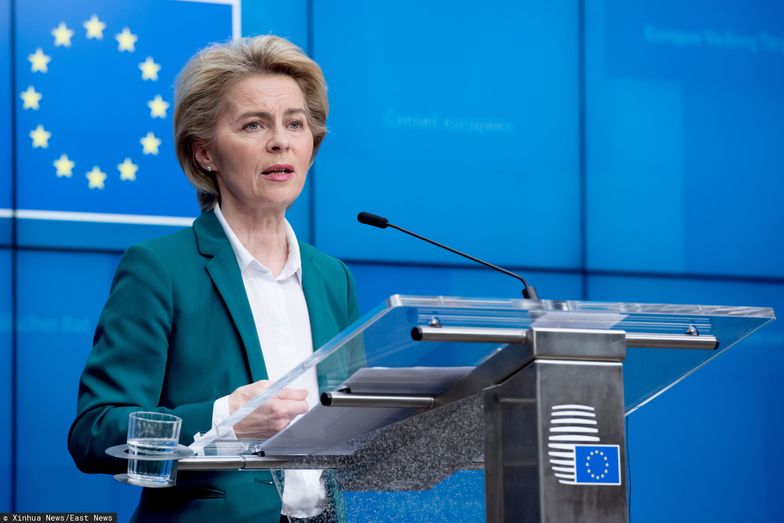 Kraje członkowskie poparły decyzje Komisji Europejskiej w sprawie przesunięcia 37 mld euro na walkę z wirusem. Na zdjęciu Ursula von der Leyen, szefowa KE