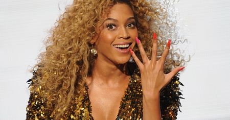Beyonce zagra u Eastwood'a