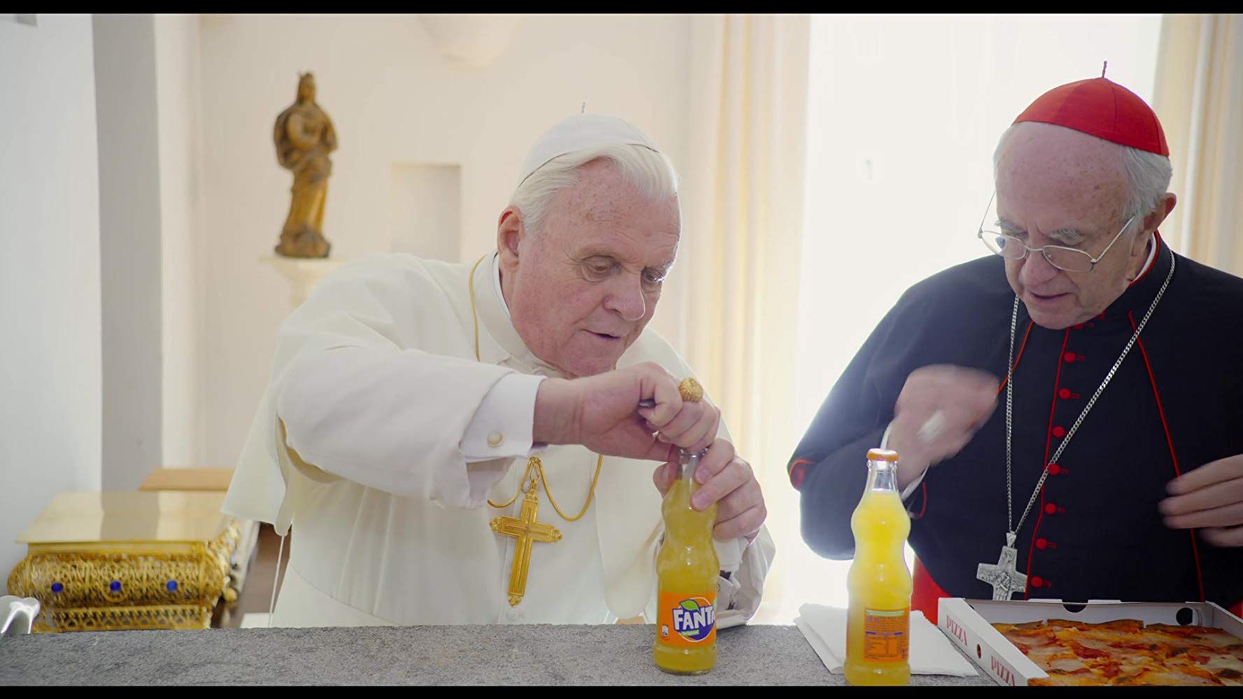Anthony Hopkins i Jonathan Pryce - trudno o lepszych aktorów do roli Benedykta XVI i Franciszka 