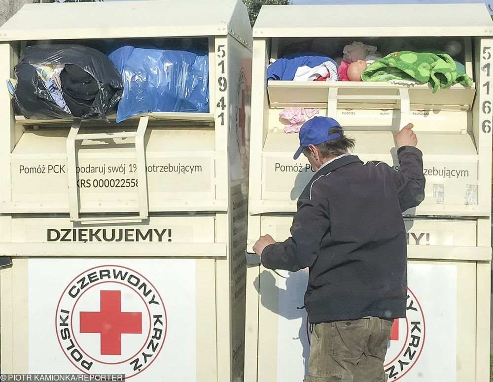 Afera PCK. Zobacz jakimi pieniędzmi zarządza organizacja