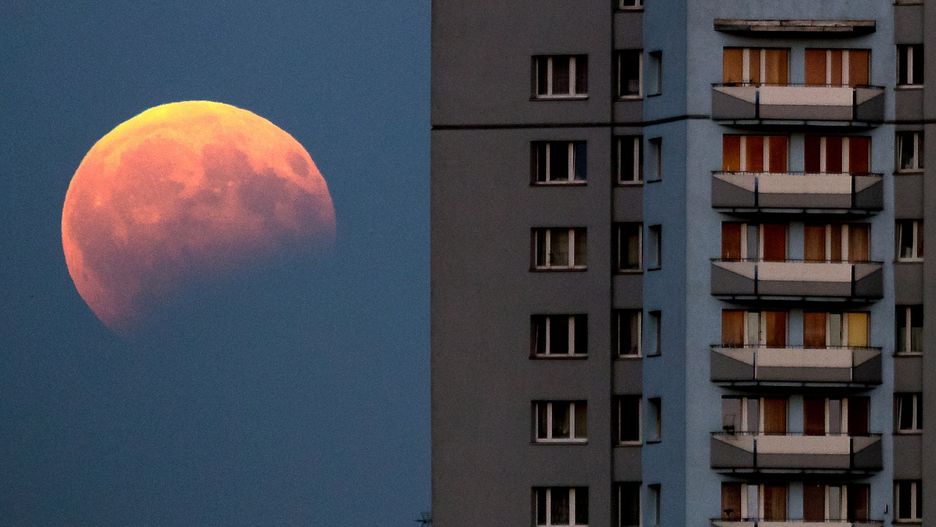 "Krwawy Księżyc" będzie można podziwiać przez prawie dwie godziny.