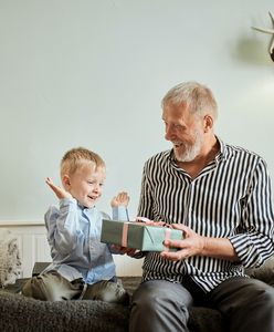 Dodatek do laurki na Dzień Dziadka. Upominek zamiast tabliczki czekolady