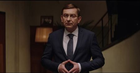 Sebastian Konrad czyli Morawiecki z "Ucha Prezesa": "Demokracja nie jest systemem idealnym"