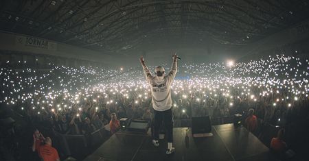 Pezet ogłosił nową trasę koncertową. Będą 4 występy w ramach Magenta Tour