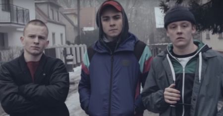 "Nie truj sąsiada". Znany youtuber wystąpił w spocie kampanii antysmogowej