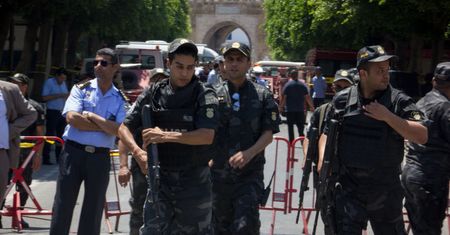 Tunezja. Terrorysta ISIS zginął przebrany za kobietę