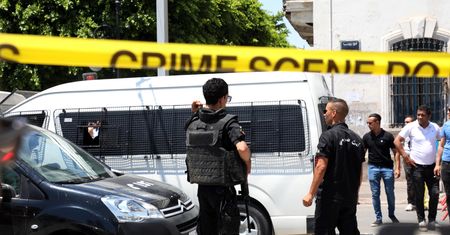 Tunezja. Dwa ataki bombowe. Są ofiary w Tunisie