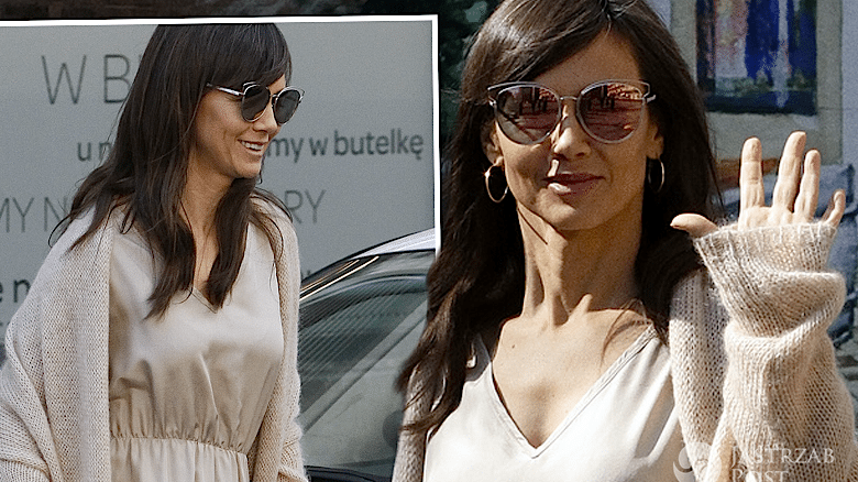 Kinga Rusin beżowa stylizacja paparazzi