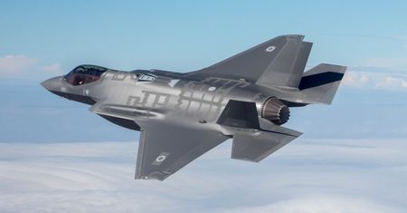 Elon Musk ostro o F-35. Szefa programu "nie interesuje bitwa słów", ale i tak odpowiada na zarzuty