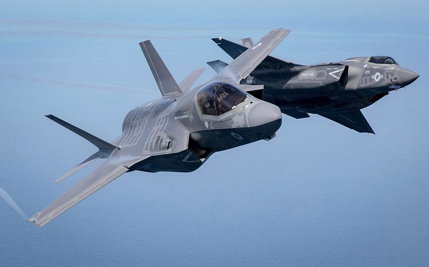 Pilot F-35B wylądował w wyjątkowym stylu
