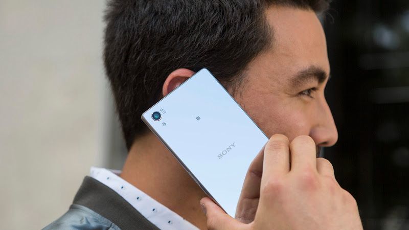 #wSkrócie: miliard indyjskich komórkowiczów, lenovo z "zabójczym ekranem" oraz Xperia Z6 Lite 1