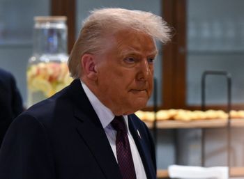 Donald Trump ponownie krytykuje Hiszpanię za wydatki na obronność