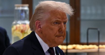 Donald Trump ponownie krytykuje Hiszpanię za wydatki na obronność