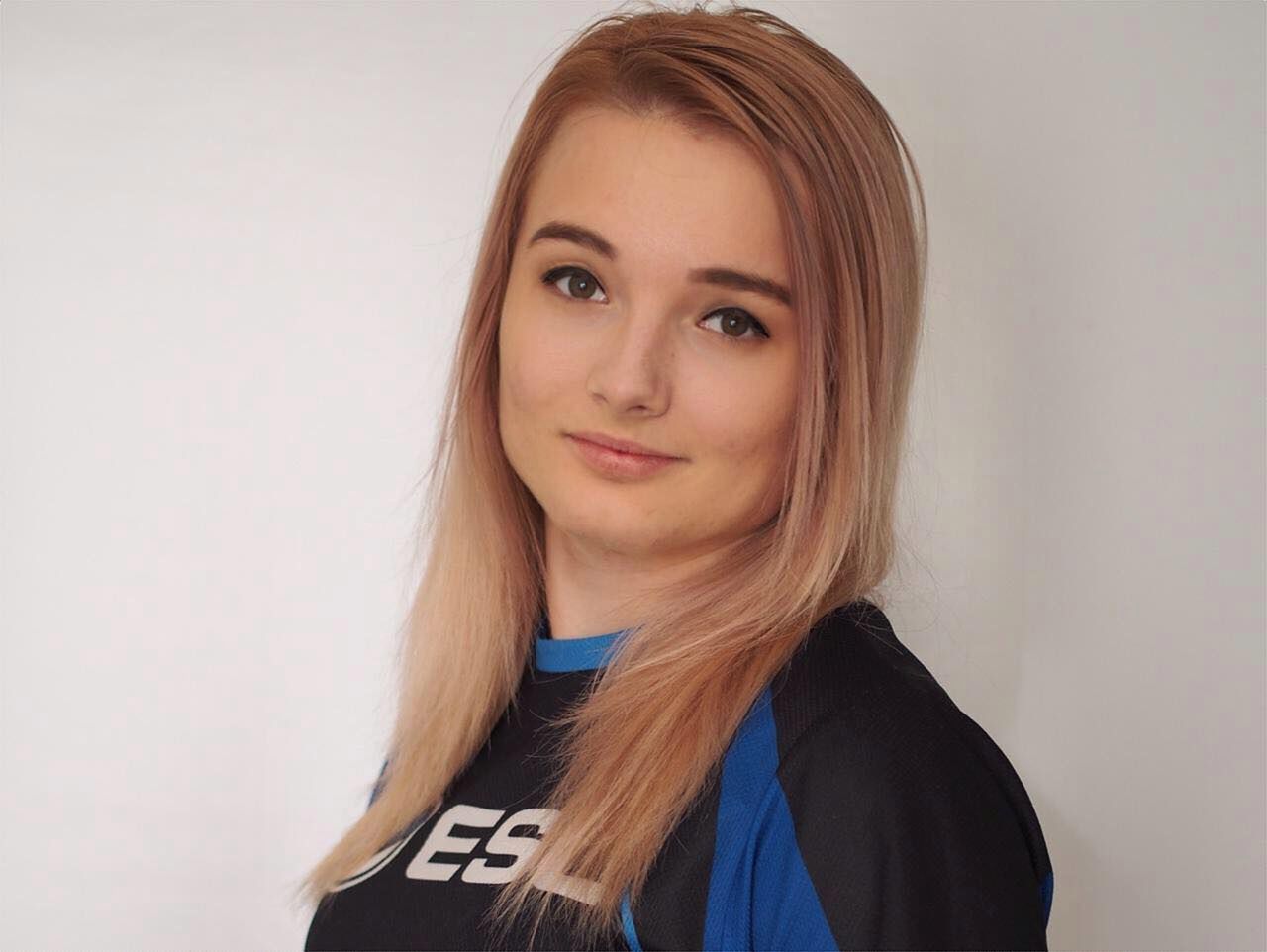 Angelika Skrobot, admin ESEA: Kobiety nie radzą sobie ze stresem tak dobrze jak mężczyźni (wywiad)