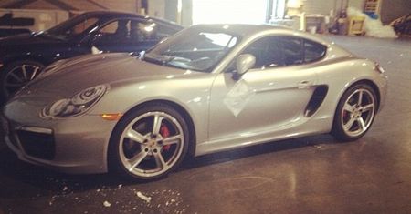 Porsche Cayman przyłapane bez kamuflażu