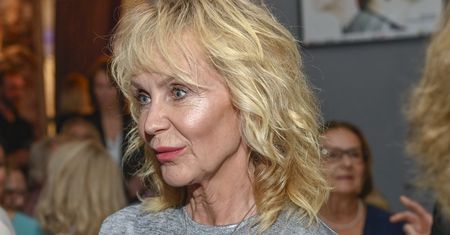 "Wstydziliśmy się". Dziś nie ukrywa, z jakich zabiegów korzysta