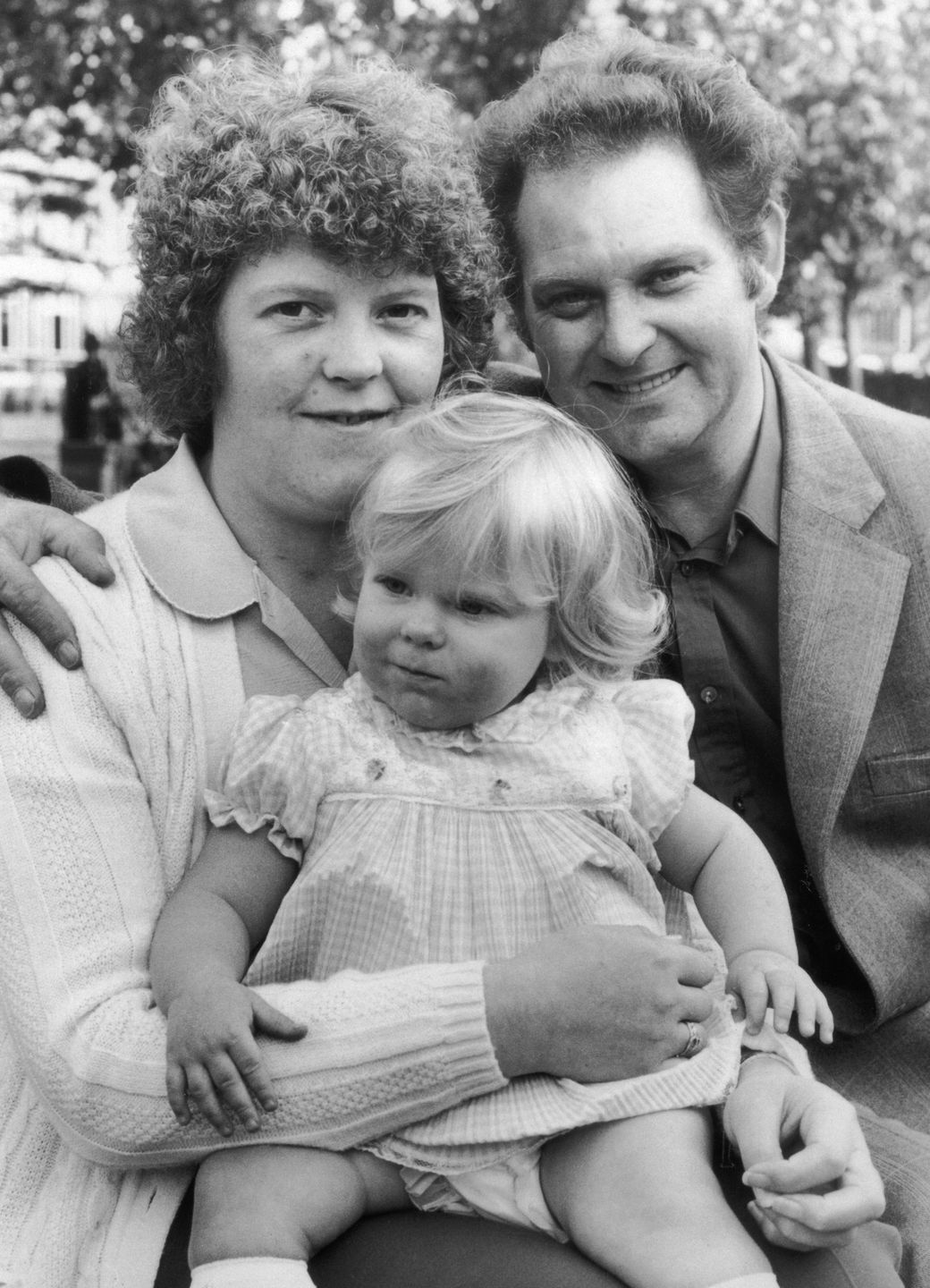 Louise Joy Brown z rodzicami w 1979 r. 