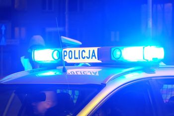 Białystok: Dramatyczne zderzenie na rondzie Ronalda Reagana. Kierowca uciekł!