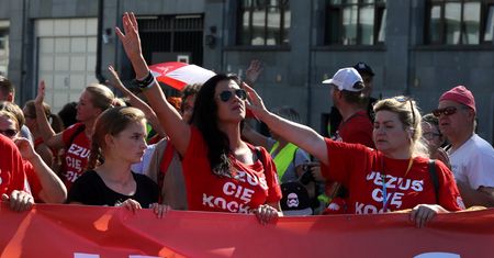 Marsz dla Jezusa. Zaproszenia zaszokowały dziennikarzy