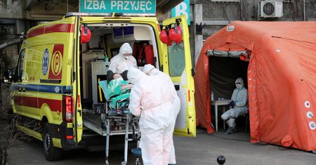 Koronawirus w Polsce. Znów ponad 21 tys. przypadków. Najnowsze dane z resortu zdrowia [13 marca 2021]