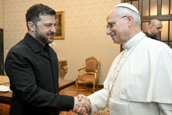 Papież pojedzie do Ukrainy? Zełenski oficjalnie zaprasza