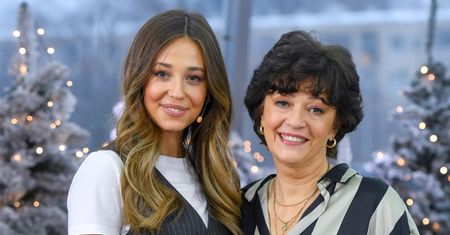 Mama Izabelli Krzan ODRADZA jej macierzyństwo. "Iza, nie planuj teraz dzieci"
