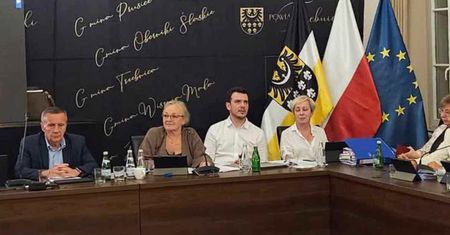 Konflikt w powiecie z Morawiecką. "Pójdziemy do prokuratury"